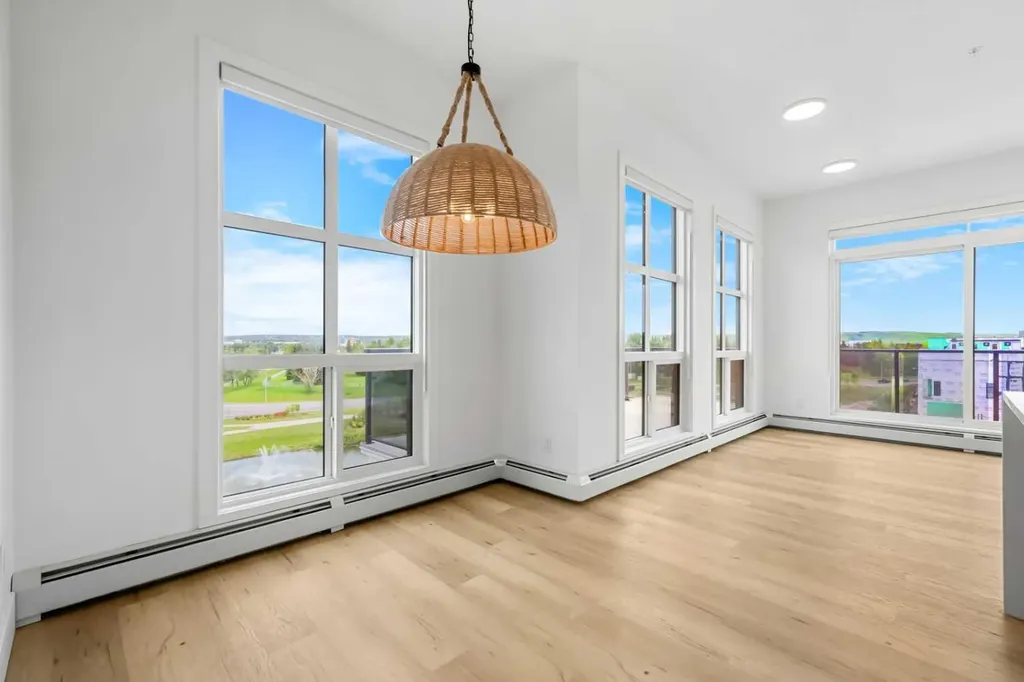 4270 Norford Avenue NW Calgary AB T3B 6P8