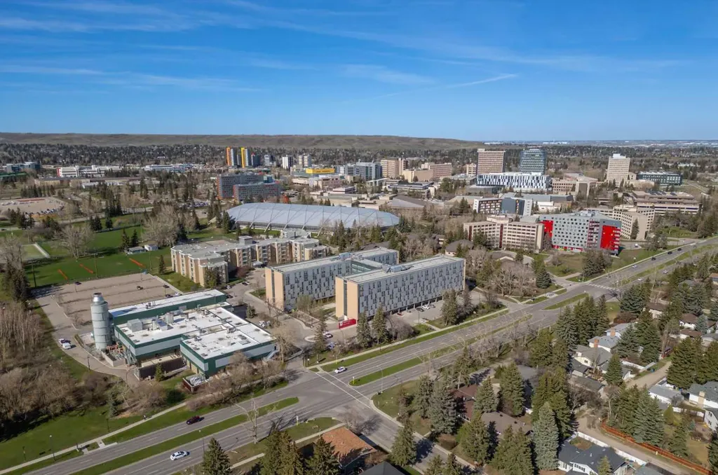 4270 Norford Avenue NW Calgary AB T3B 6P8