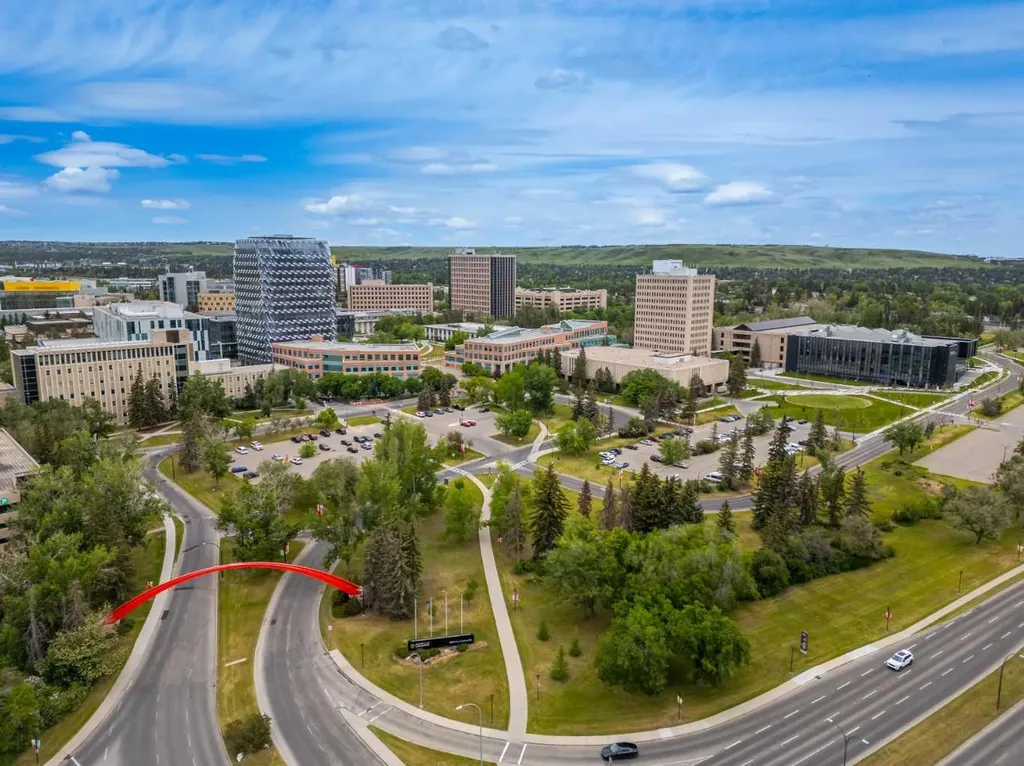 4270 Norford Avenue NW Calgary AB T3B 6P8