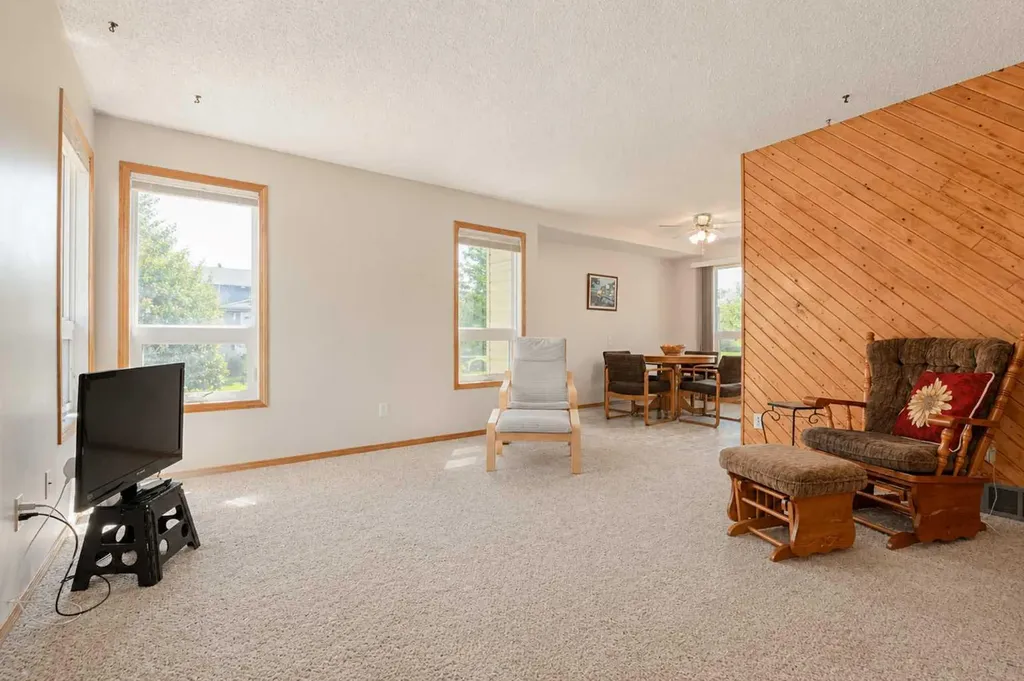 6910 99a Street Grande Prairie AB T8V5G4