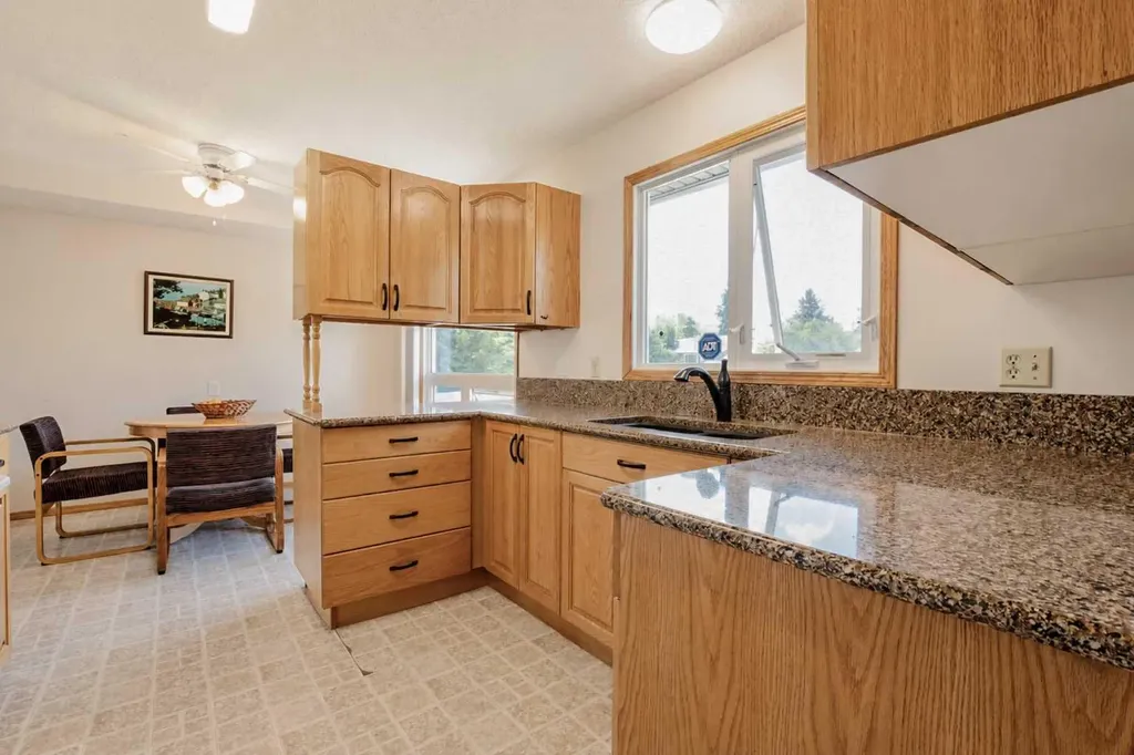 6910 99a Street Grande Prairie AB T8V5G4