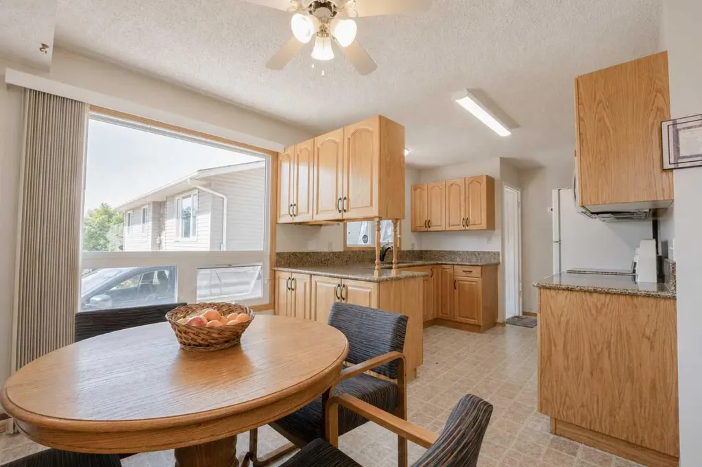 6910 99a Street Grande Prairie AB T8V5G4