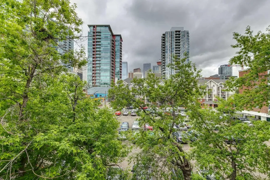128 15 Avenue SW Calgary AB T2R0P5
