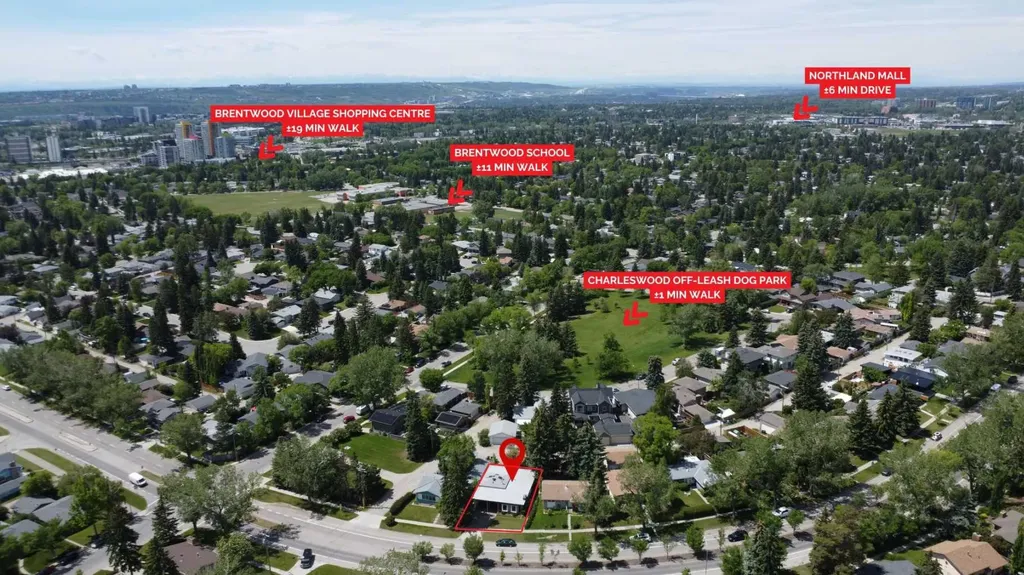 4315 Charleswood Drive NW Calgary AB T2L 2E3