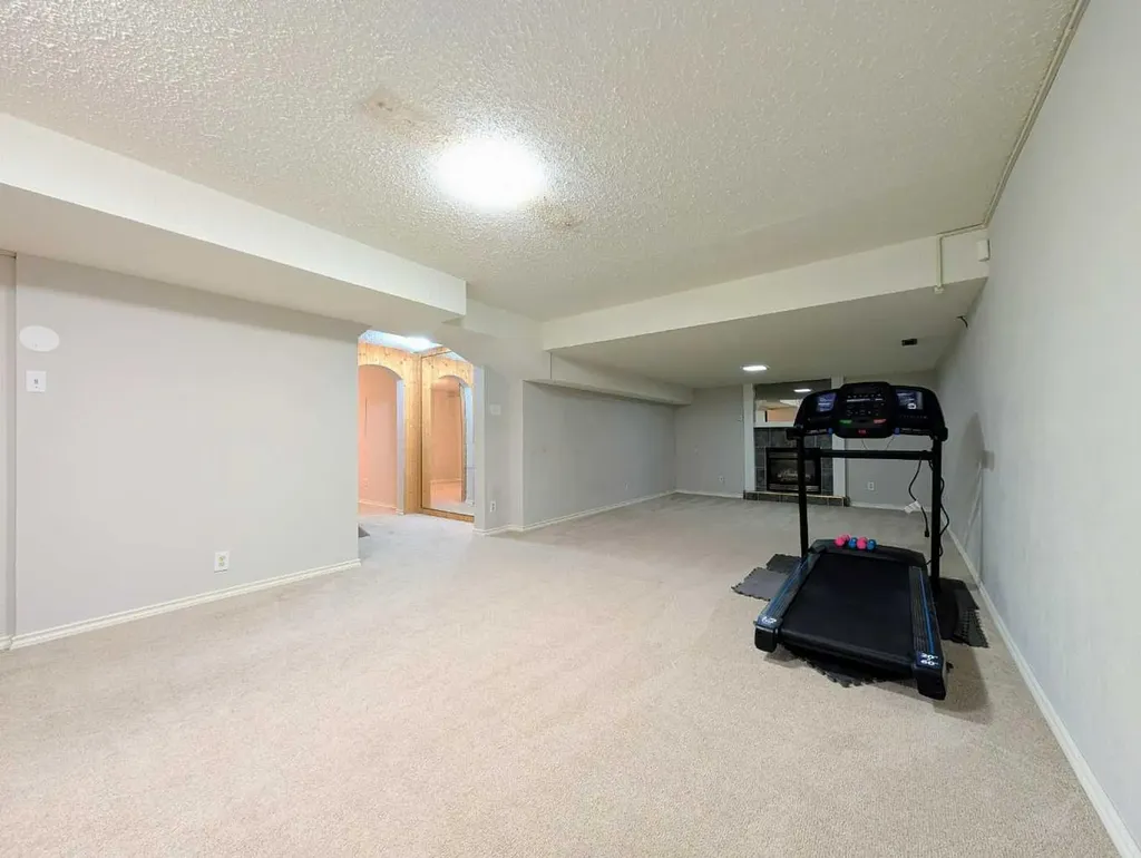 601 13 Avenue SE Slave Lake AB T0G2A3