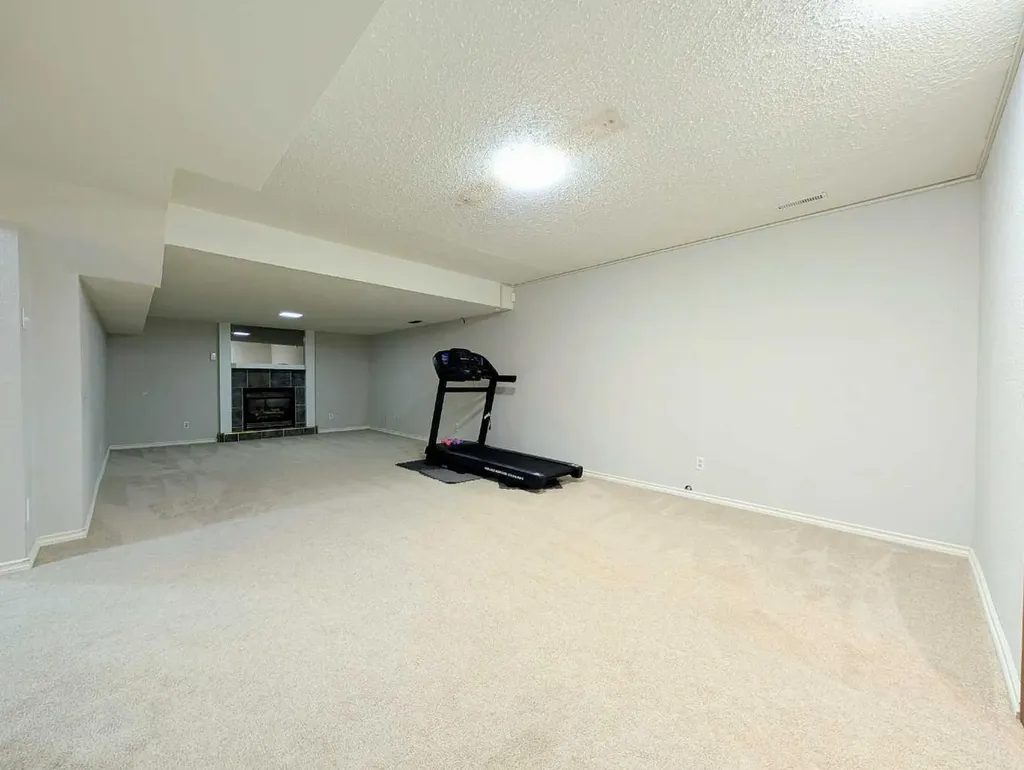 601 13 Avenue SE Slave Lake AB T0G2A3