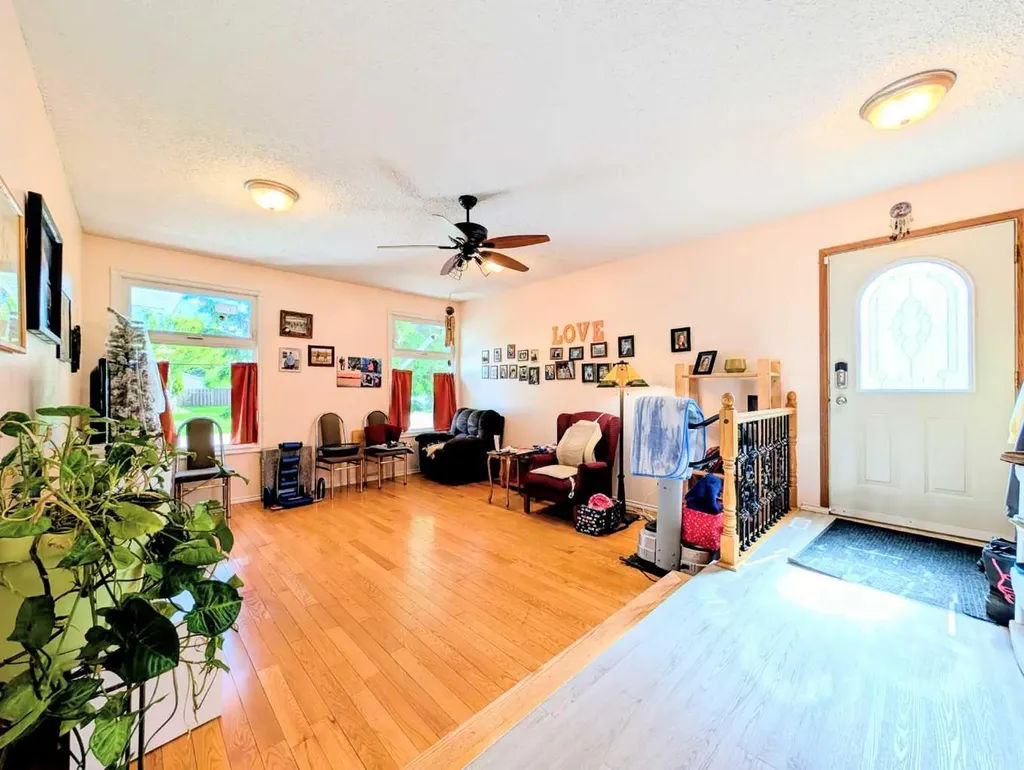 601 13 Avenue SE Slave Lake AB T0G2A3