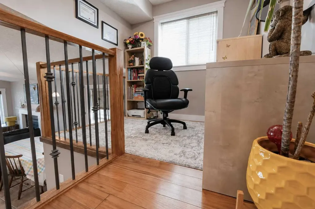 11293 76 Avenue Grande Prairie AB T8W 0G3