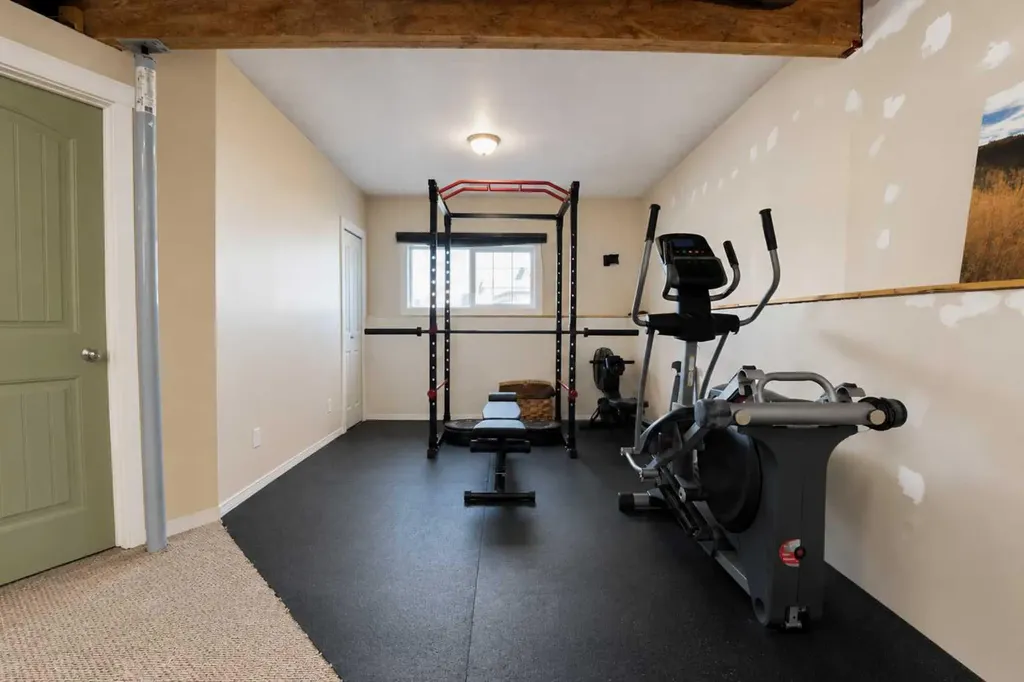 11293 76 Avenue Grande Prairie AB T8W 0G3