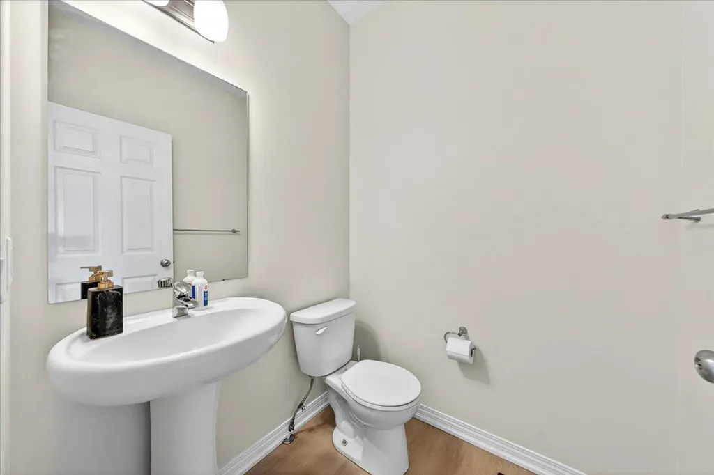 15 Savanna Parade Calgary AB T3J 0V7