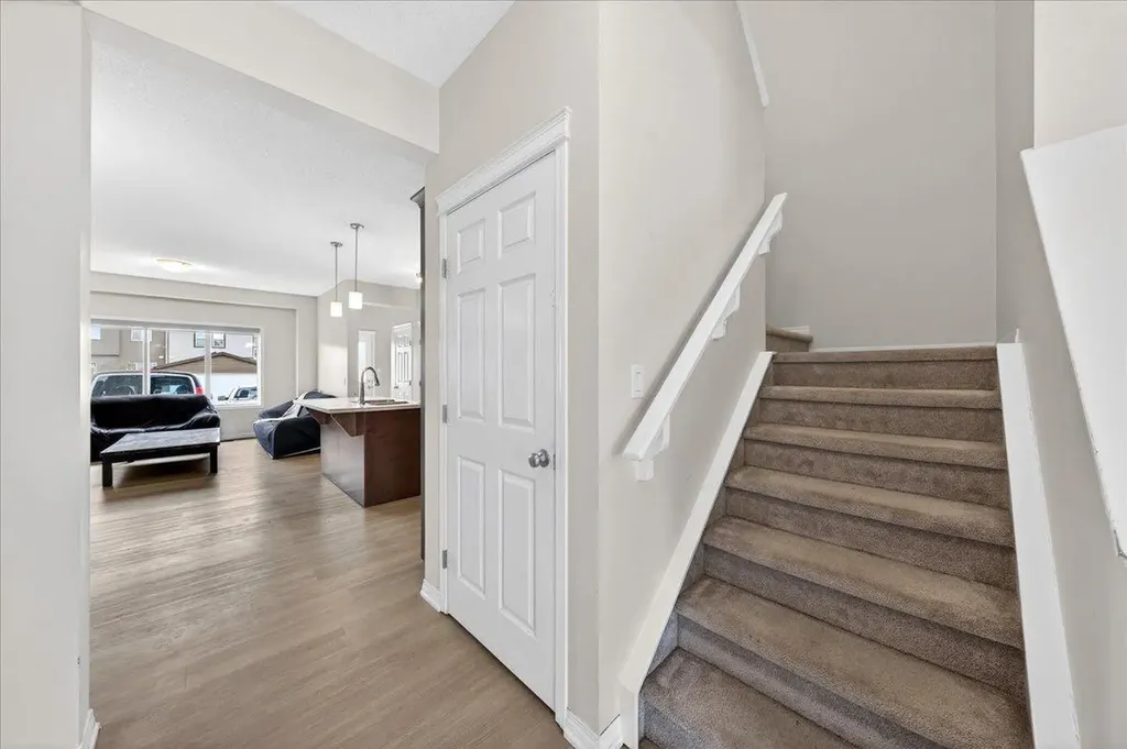 15 Savanna Parade Calgary AB T3J 0V7