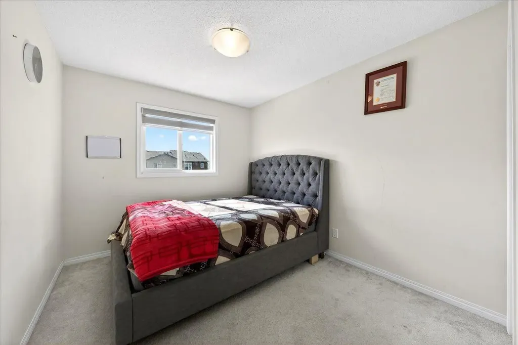 15 Savanna Parade Calgary AB T3J 0V7