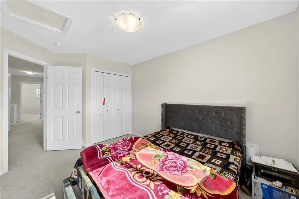 15 Savanna Parade Calgary AB T3J 0V7