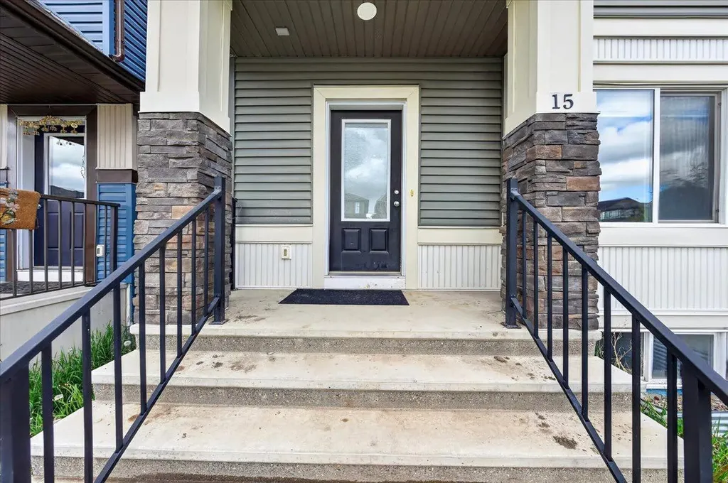 15 Savanna Parade Calgary AB T3J 0V7