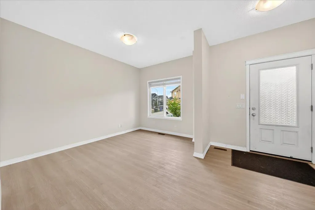 15 Savanna Parade Calgary AB T3J 0V7