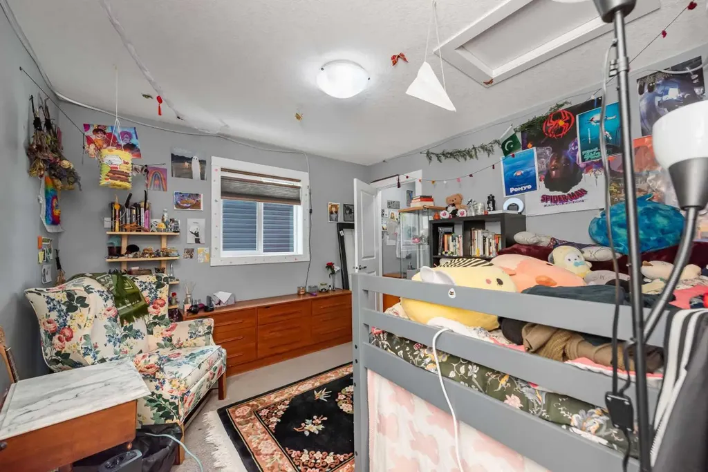 227 Redstone Heights NE Calgary AB T3N 0T8
