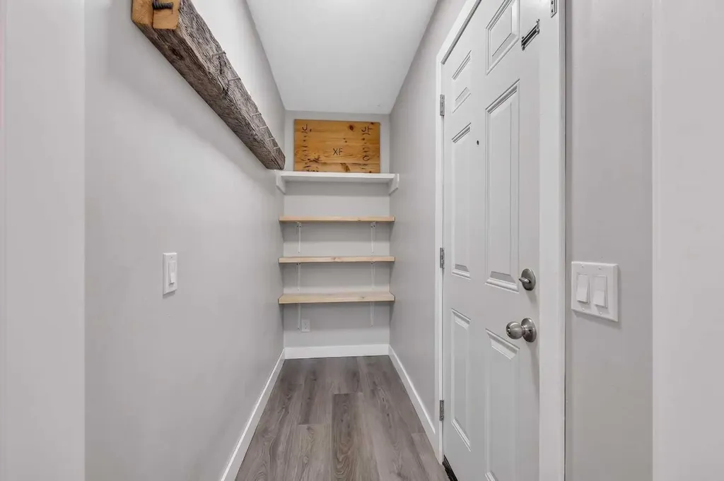 24 Penworth Crescent SE Calgary AB T2A 4C7