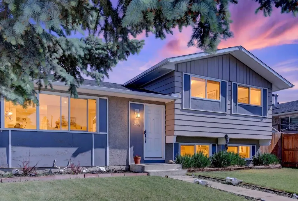 24 Penworth Crescent SE Calgary AB T2A 4C7