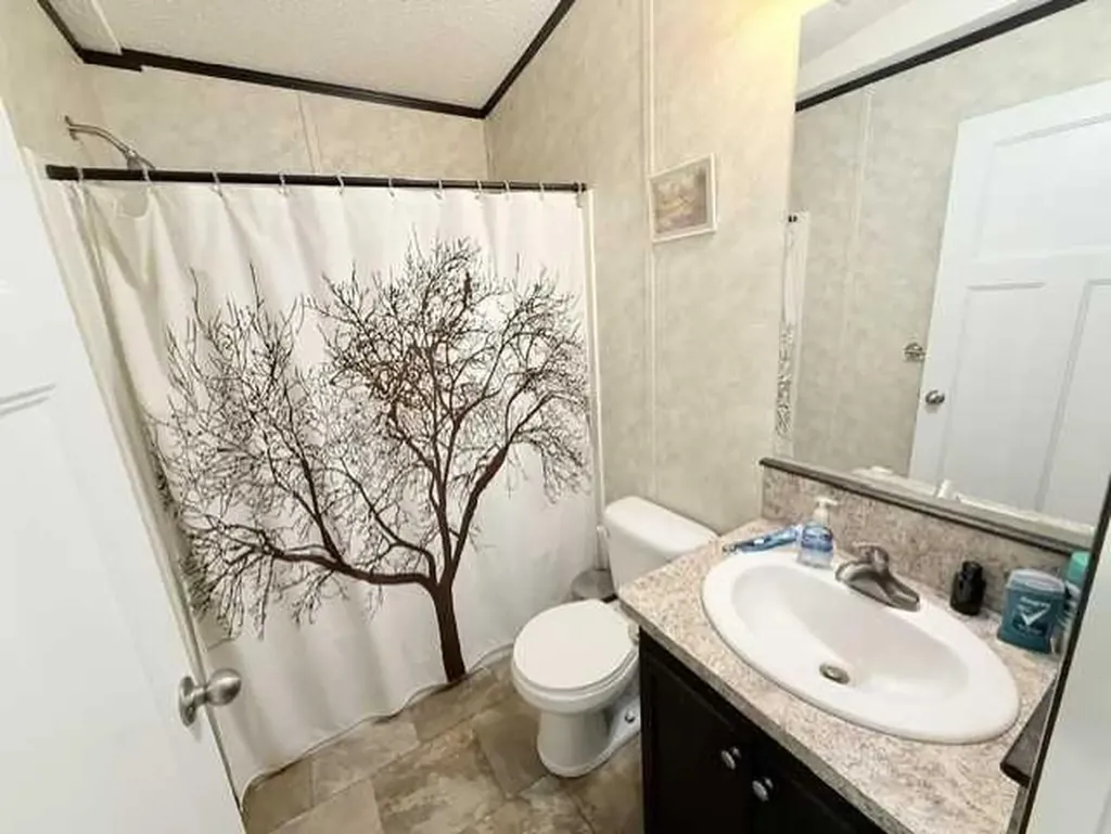 4920 52 Avenue Berwyn AB T0H0E0