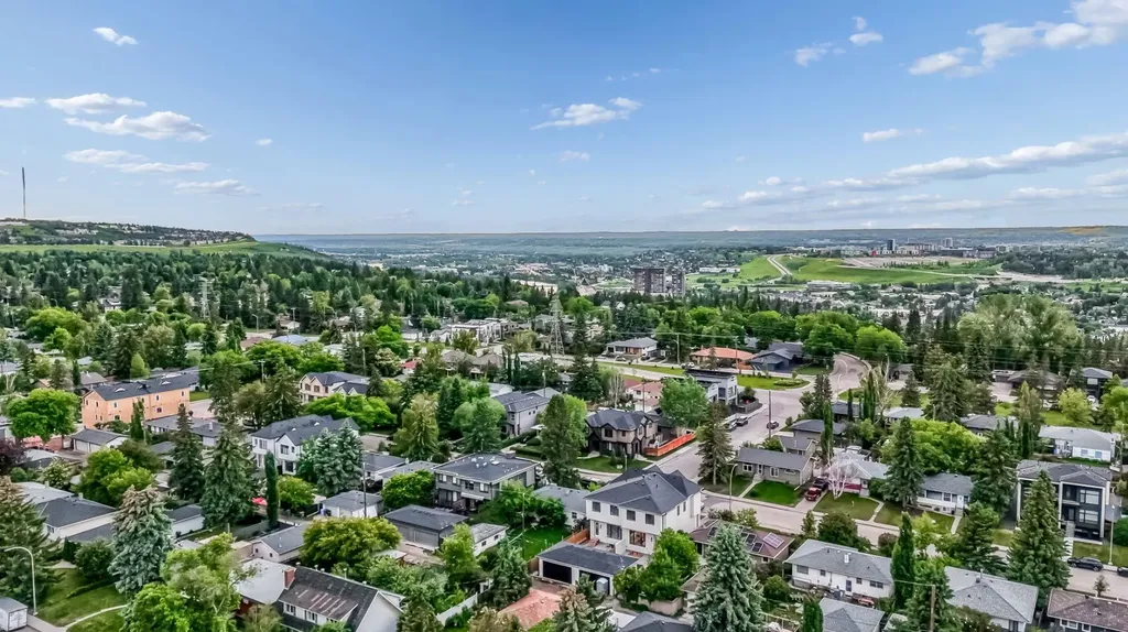 3535 2 Avenue SW Calgary AB T3C 0A2