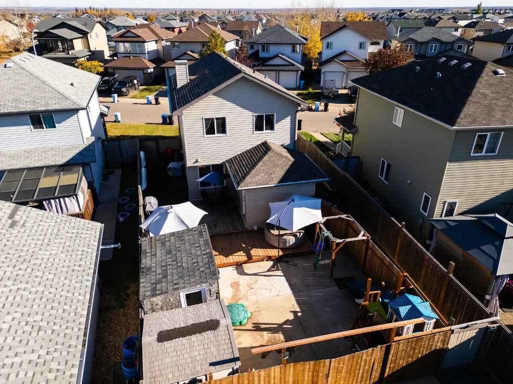 216 Coyote Crescent Fort Mcmurray AB T9K 0C6