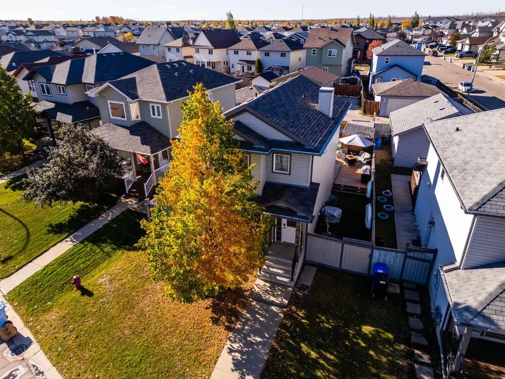 216 Coyote Crescent Fort Mcmurray AB T9K 0C6