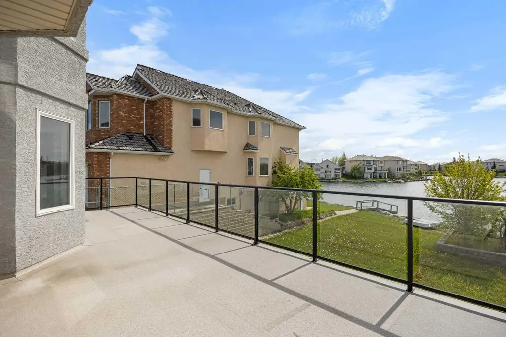 151 Coral Shores Landing NE Calgary AB T3J 3J7