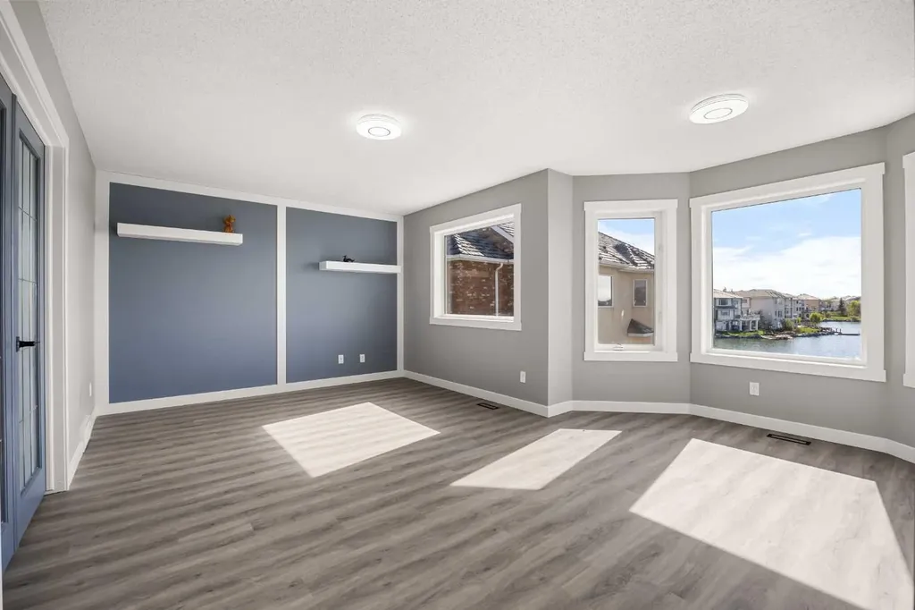 151 Coral Shores Landing NE Calgary AB T3J 3J7