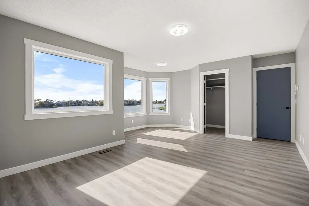 151 Coral Shores Landing NE Calgary AB T3J 3J7