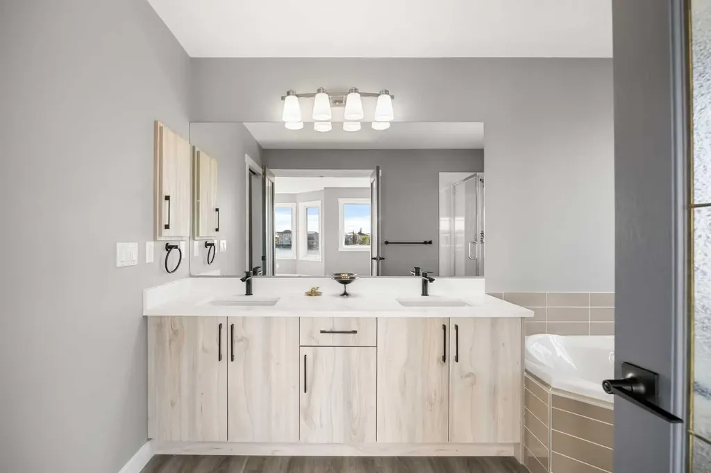 151 Coral Shores Landing NE Calgary AB T3J 3J7