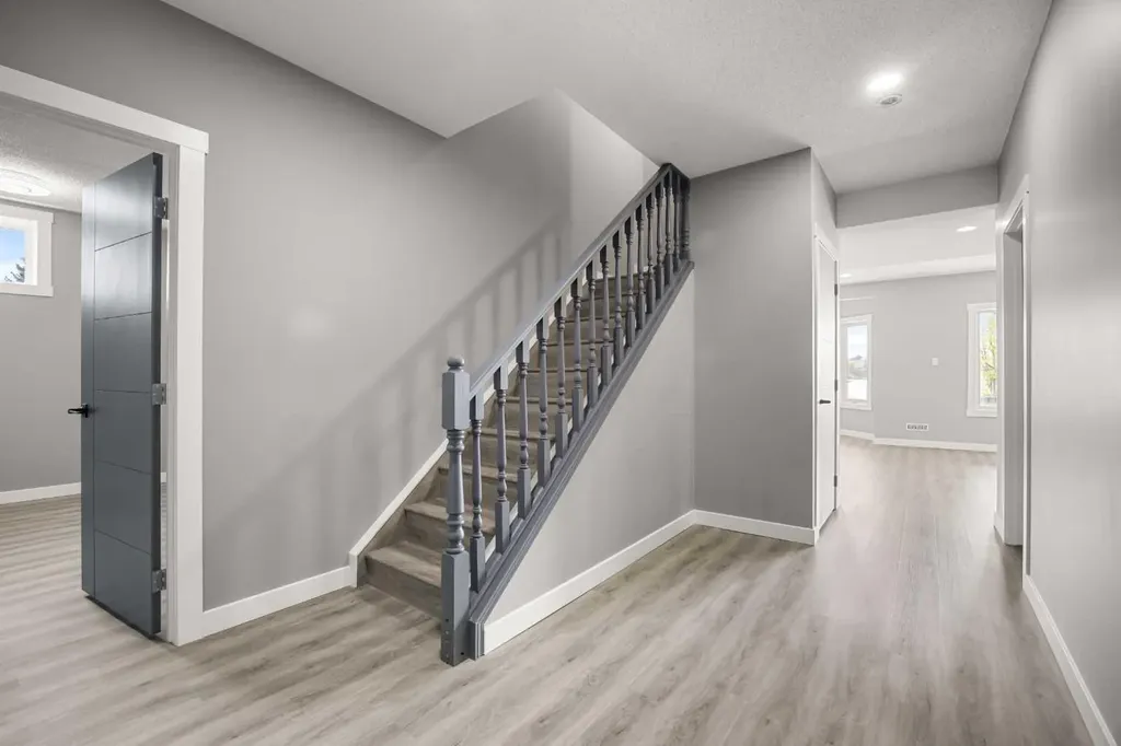 151 Coral Shores Landing NE Calgary AB T3J 3J7
