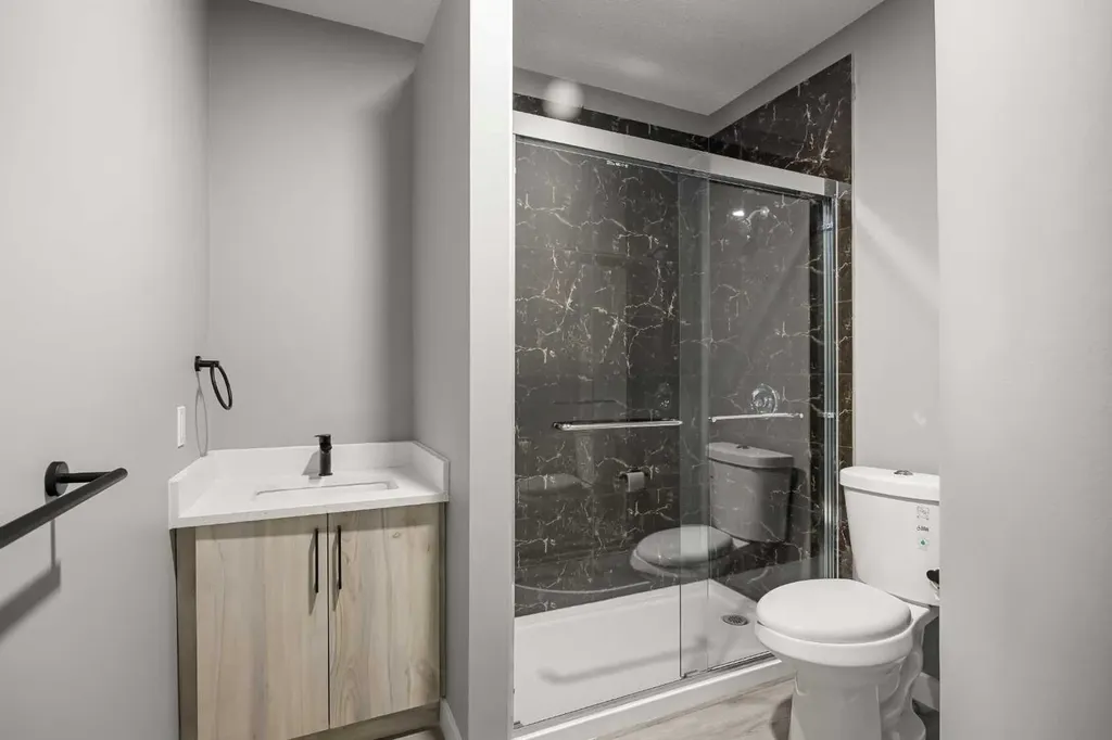 151 Coral Shores Landing NE Calgary AB T3J 3J7