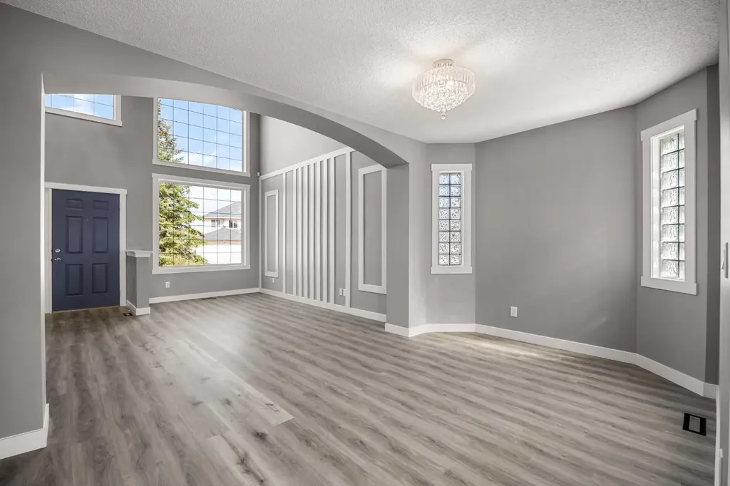 151 Coral Shores Landing NE Calgary AB T3J 3J7