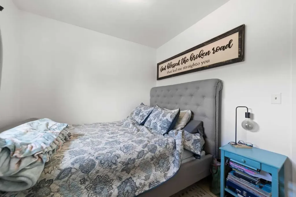 5219 50 Avenue Camrose AB T4V 0T1