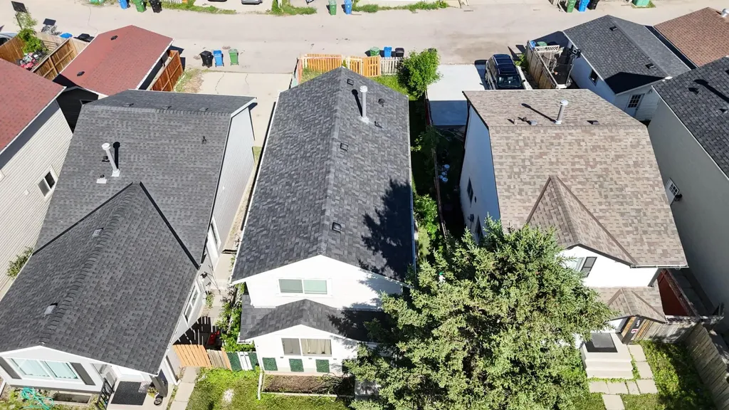 268 Falton Drive NE Calgary AB T3J 2W6