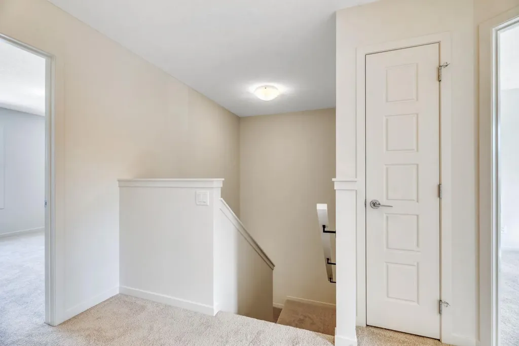 296 Marmot Grove NW Calgary AB T3R 2B5