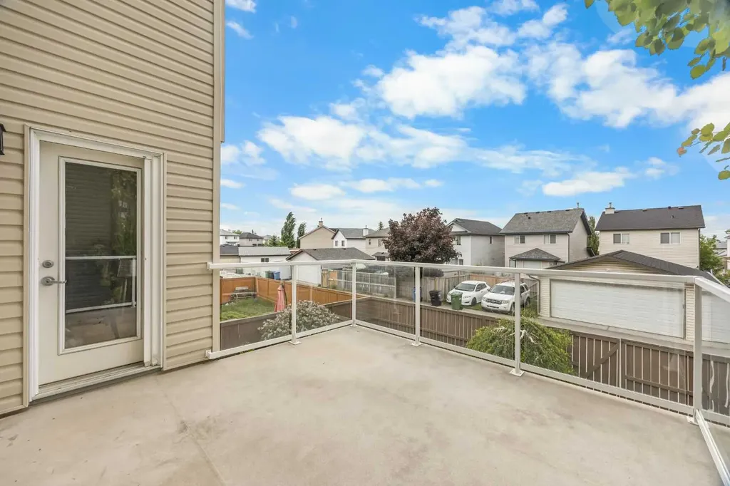 35 Covepark Place NE Calgary AB T3K 5Z8