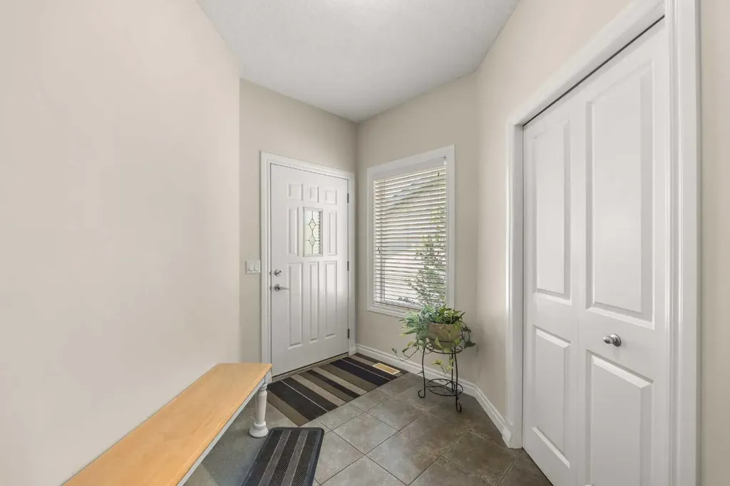 35 Covepark Place NE Calgary AB T3K 5Z8