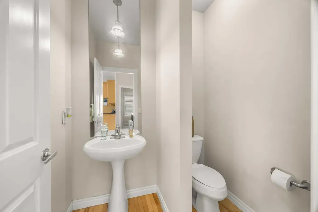 35 Covepark Place NE Calgary AB T3K 5Z8