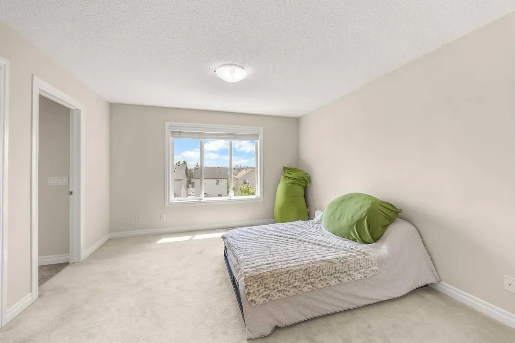 35 Covepark Place NE Calgary AB T3K 5Z8