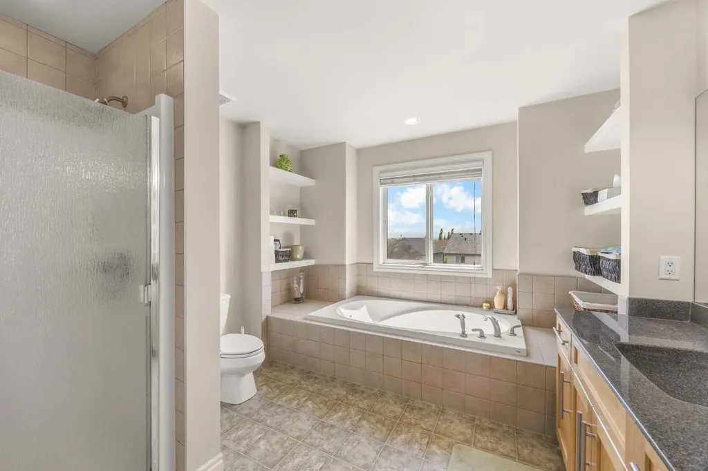 35 Covepark Place NE Calgary AB T3K 5Z8