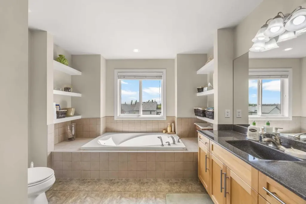 35 Covepark Place NE Calgary AB T3K 5Z8