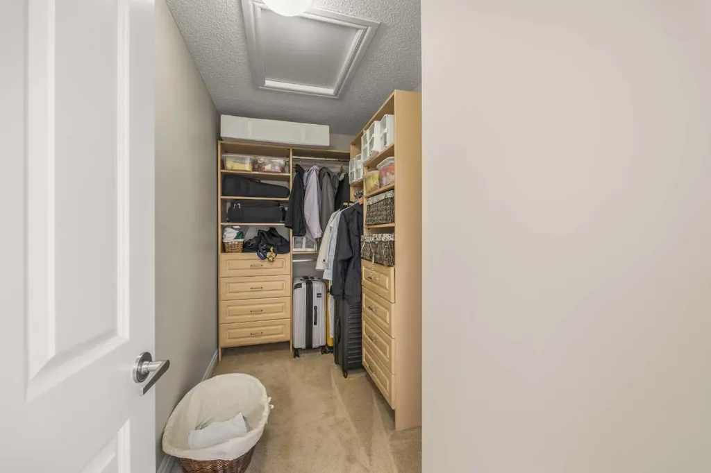 35 Covepark Place NE Calgary AB T3K 5Z8