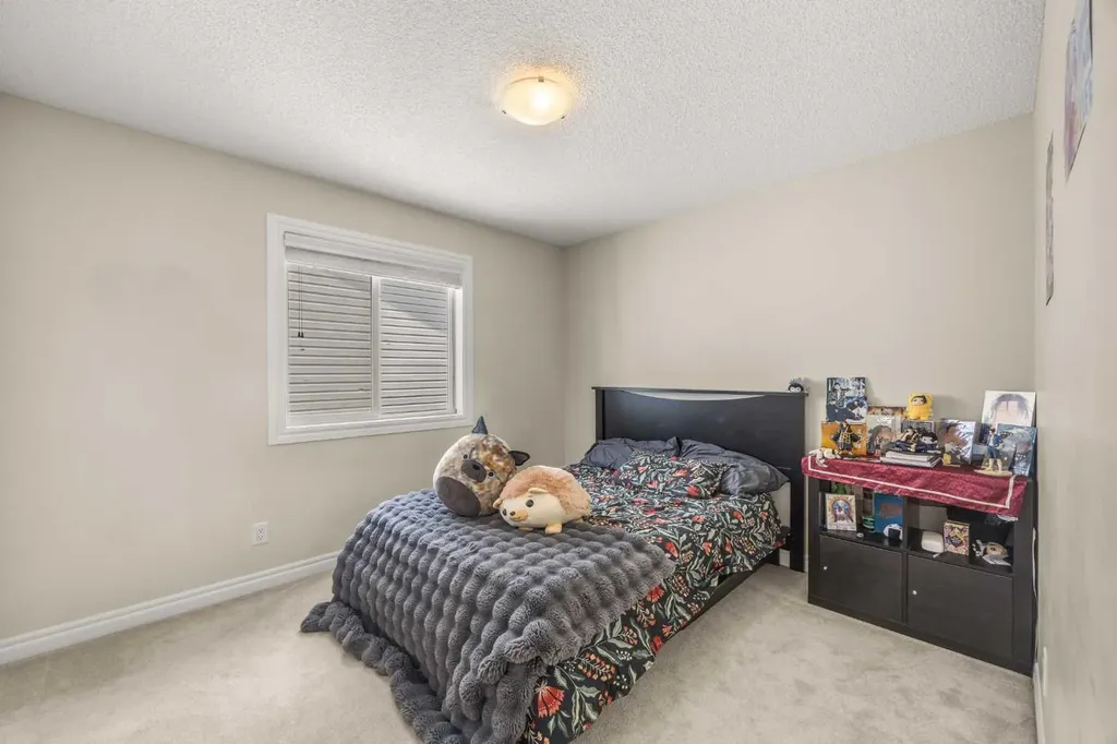 35 Covepark Place NE Calgary AB T3K 5Z8