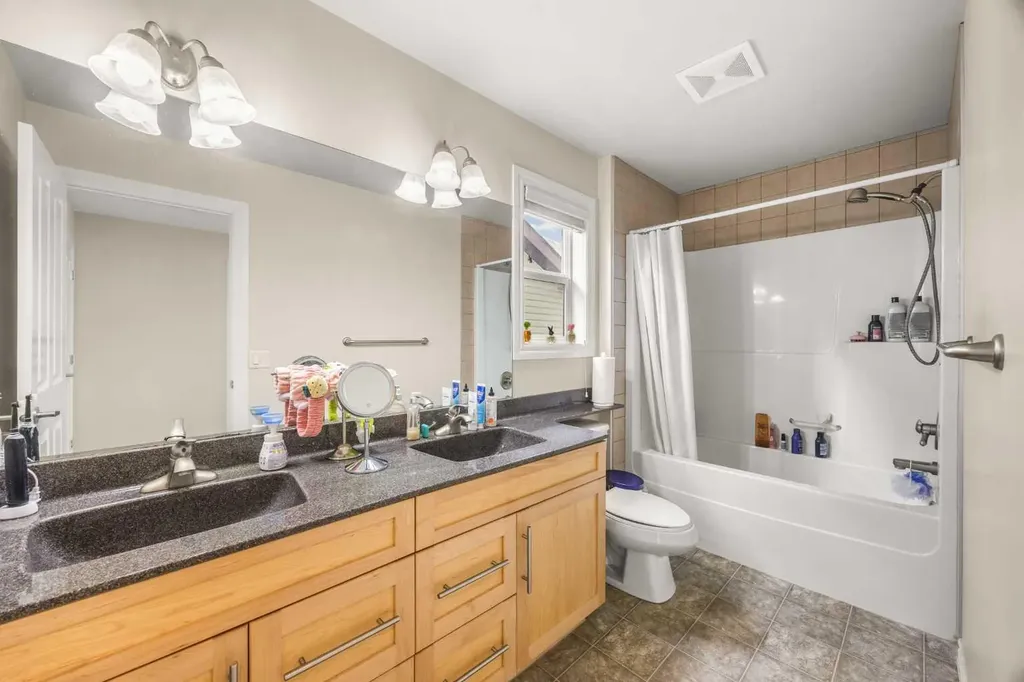 35 Covepark Place NE Calgary AB T3K 5Z8