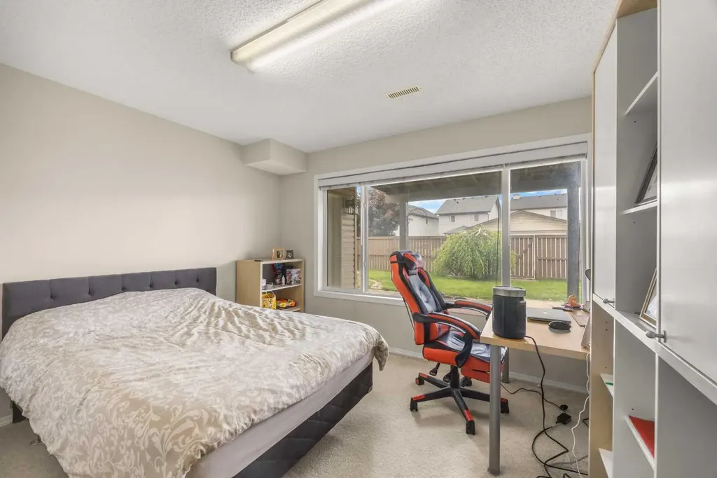 35 Covepark Place NE Calgary AB T3K 5Z8