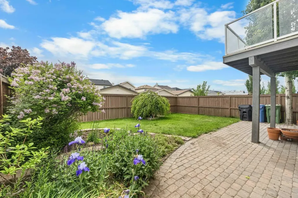 35 Covepark Place NE Calgary AB T3K 5Z8
