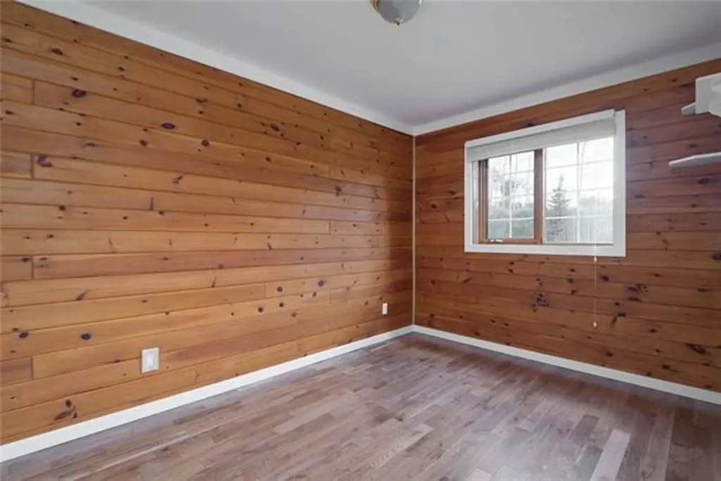 176 Saprae Crescent Saprae Creek AB T9H 5B4