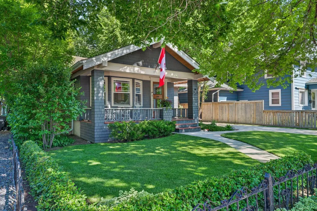 3818 Elbow Drive SW Calgary AB T2S2J8