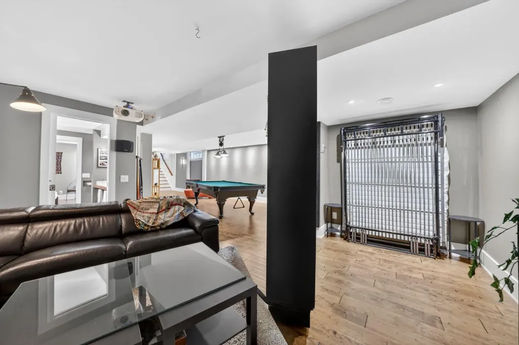 3818 Elbow Drive SW Calgary AB T2S2J8